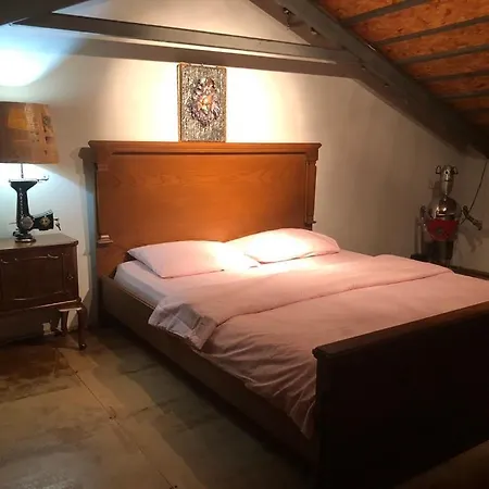 Villa Kaleici Muestakil Kisiye Oezel Bahceli Muestakil