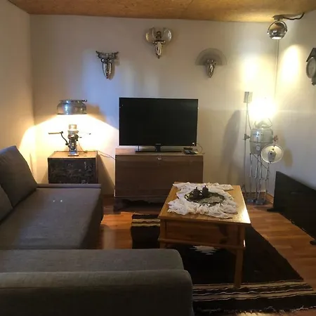 Kaleici Muestakil Kisiye Oezel Bahceli Muestakil Antalya