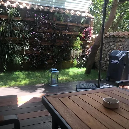Kaleici Muestakil Kisiye Oezel Bahceli Muestakil * Antalya