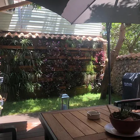 Kaleici Muestakil Kisiye Oezel Bahceli Muestakil * Antalya