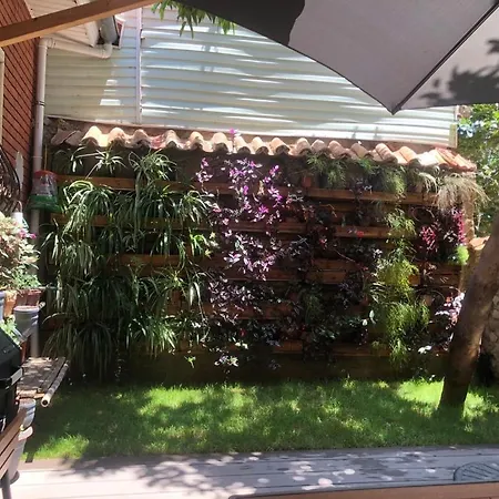 Kaleici Muestakil Kisiye Oezel Bahceli Muestakil Villa *